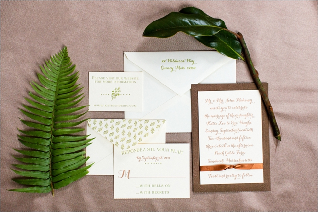 Natural Greenery Fall Wedding Inspiration by Deborah Zoe Photography.