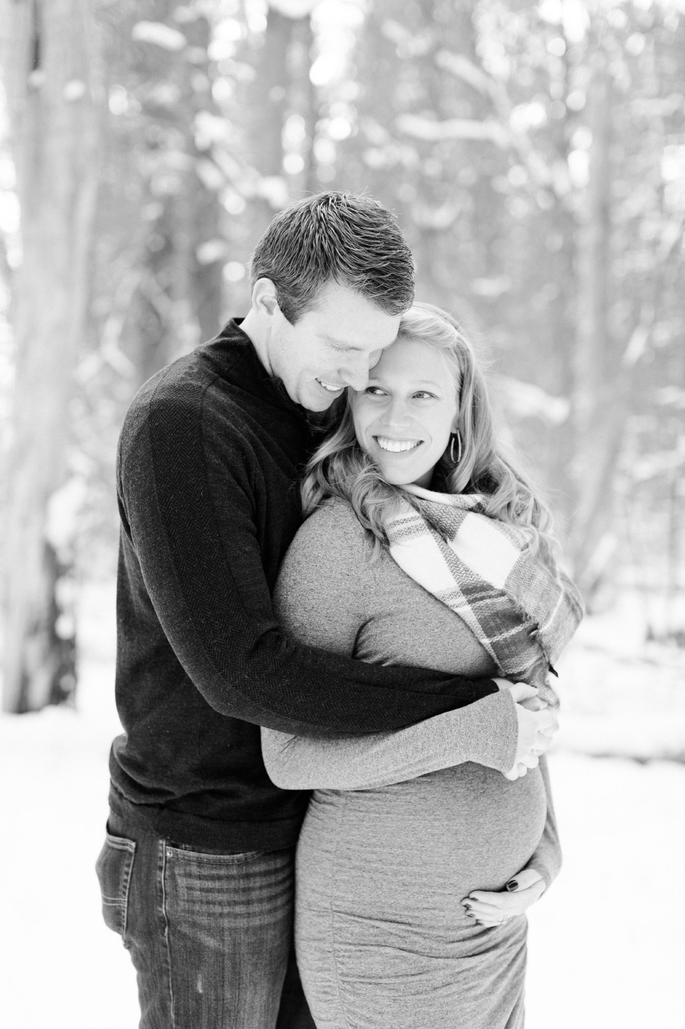 North Shore, Massachusetts maternity session photographed by Deborah Zoe Photography.