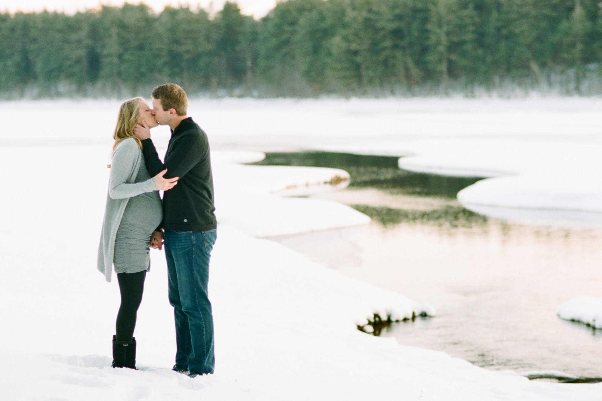 North Shore, Massachusetts maternity session photographed by Deborah Zoe Photography.