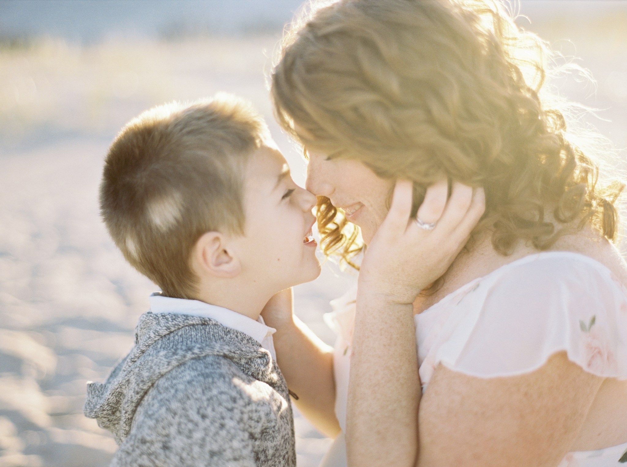 crane_beach_maternity_session_01446.JPG